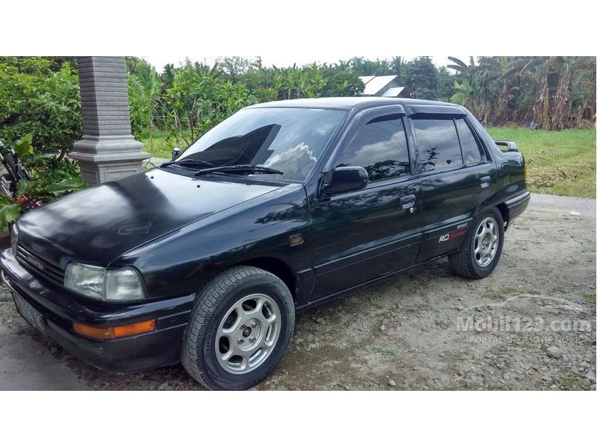 1992 Daihatsu Charade Sedan