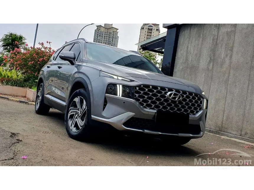 Jual Mobil Hyundai Santa Fe 2022 Signature 2.5 di DKI Jakarta Automatic SUV Abu