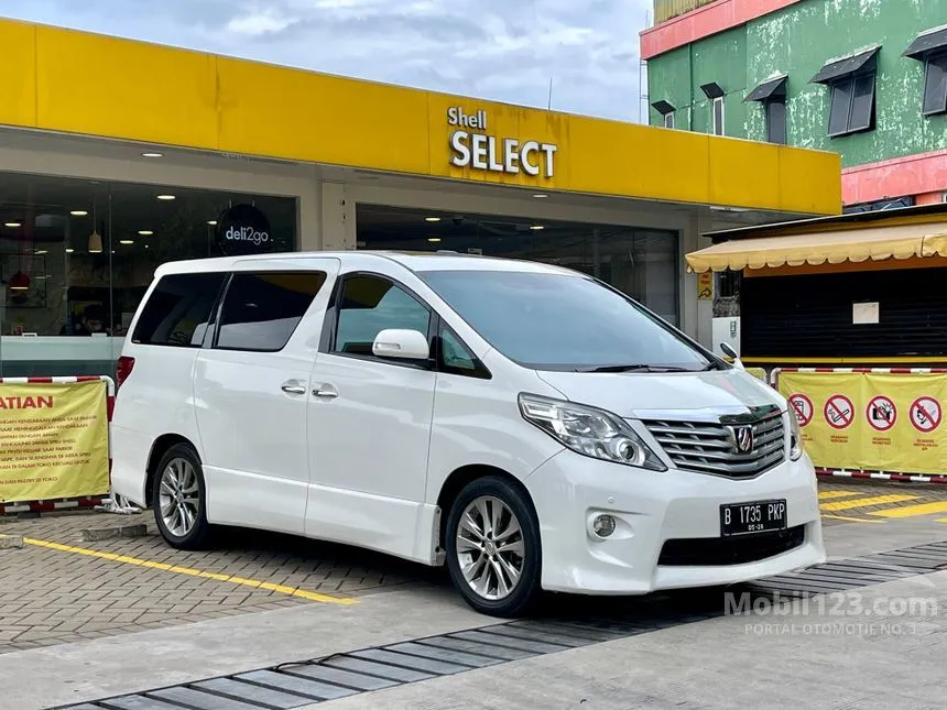 Toyota Alphard Type S 2011: Legenda Mewah yang Tak Lekang Oleh Waktu