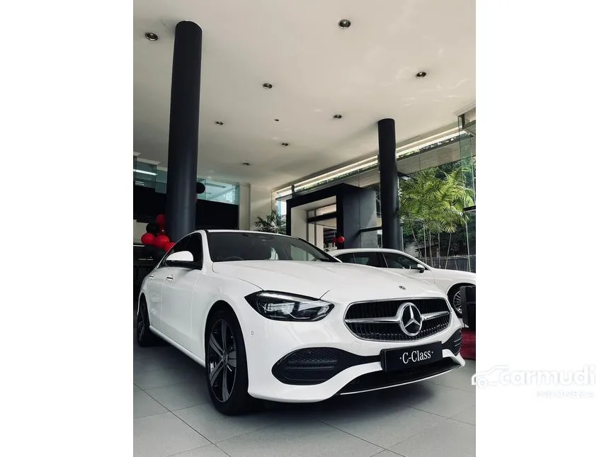 2025 Mercedes-Benz C200 Avantgarde Line Sedan