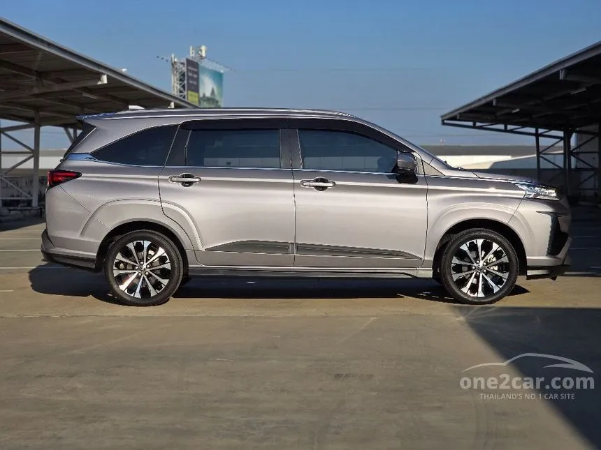 2022 Toyota Veloz Premium Wagon