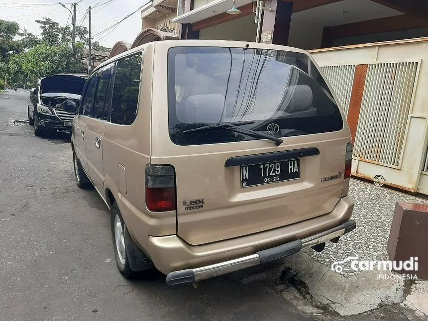 2000 Toyota Kijang LGX-D MPV