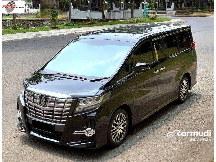 2015 Toyota Alphard SC MPV