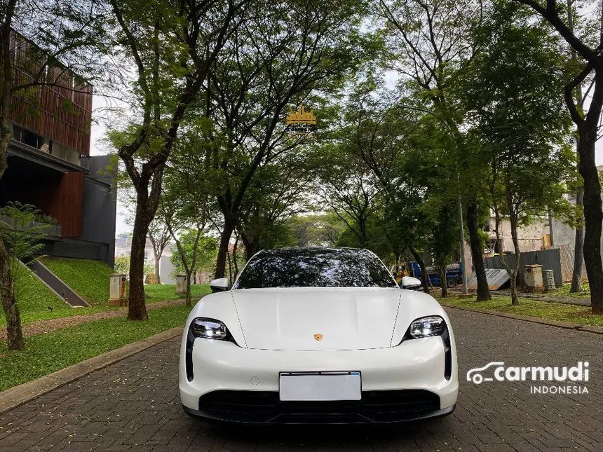 2021 Porsche Taycan 4S Performance Battery Sedan