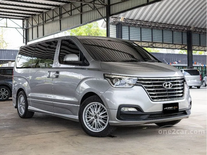 2019 Hyundai H-1 Elite Van