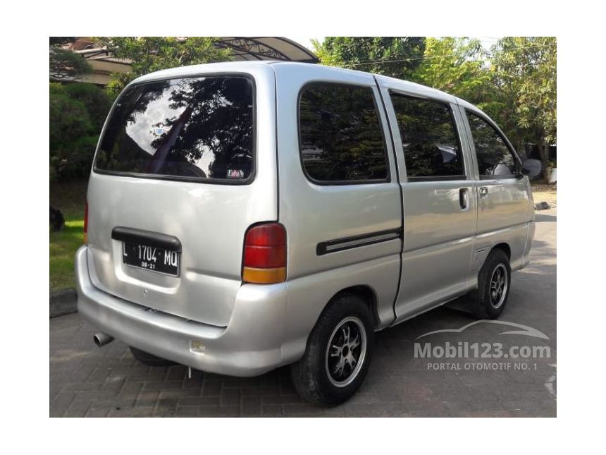 Jual Mobil  Daihatsu  Zebra  2003 ZL  1 3 di Jawa Timur Manual 