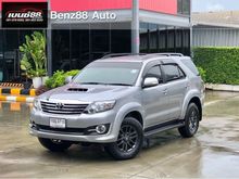 2015 Toyota Fortuner 3.0 (ปี 12-15) V SUV