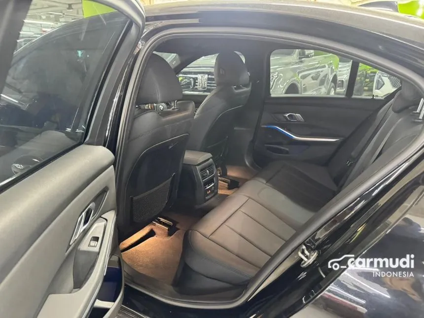 2020 BMW 320i Sport Sedan