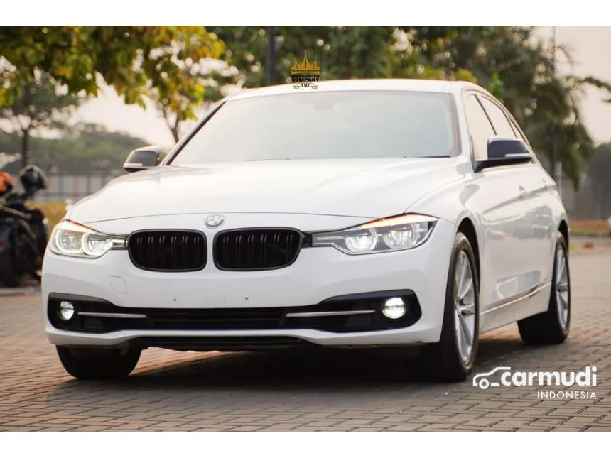 2018 BMW 320i Sport Sedan