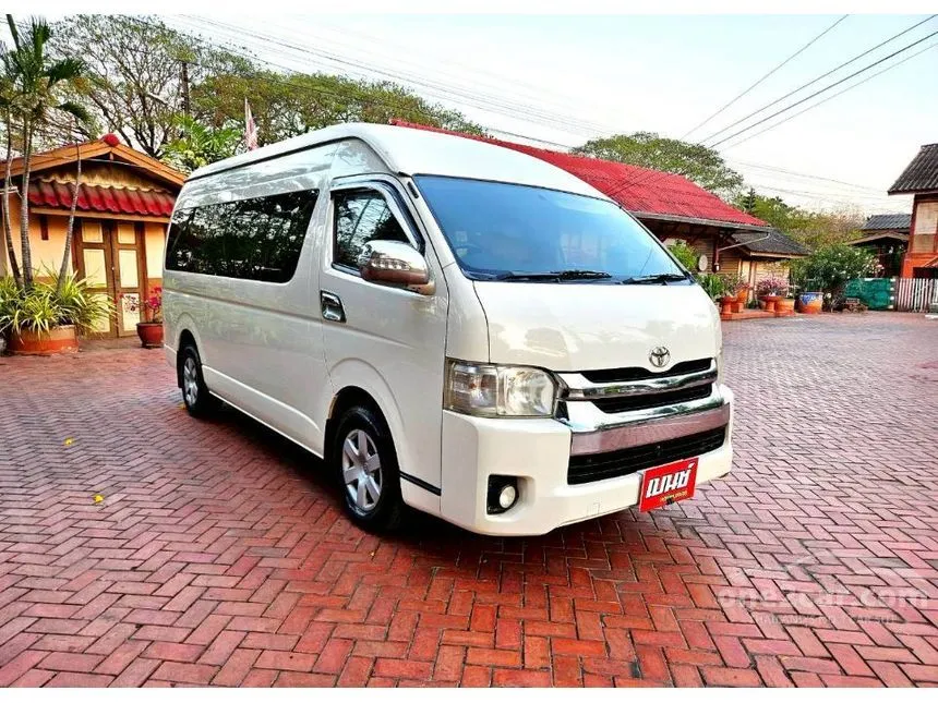 2017 Toyota HIACE D4D Van