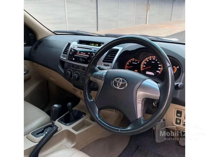 2013 Toyota Hilux V Dual Cab Pick-up