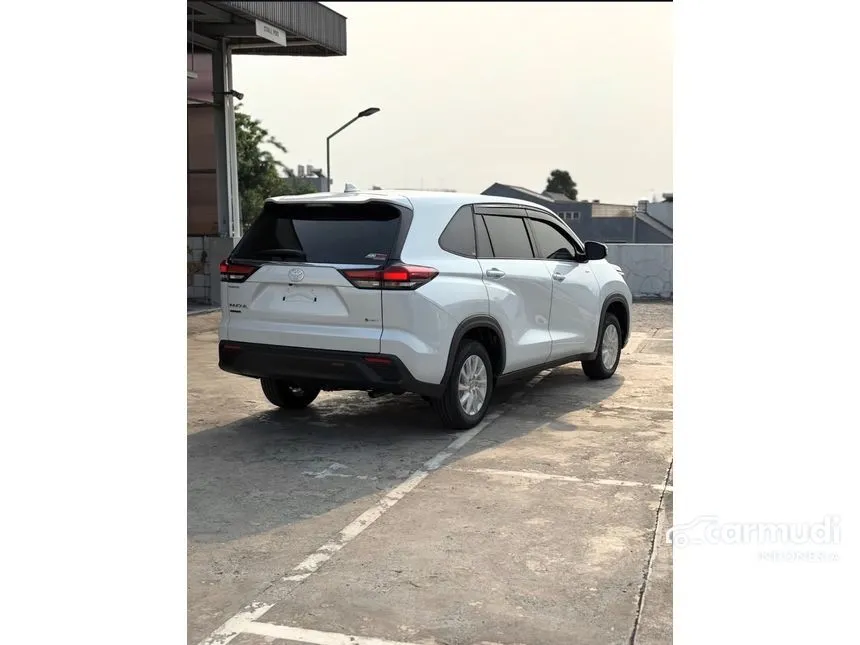 2026 Toyota Kijang Innova Zenix G HV (Premium Color) MPV