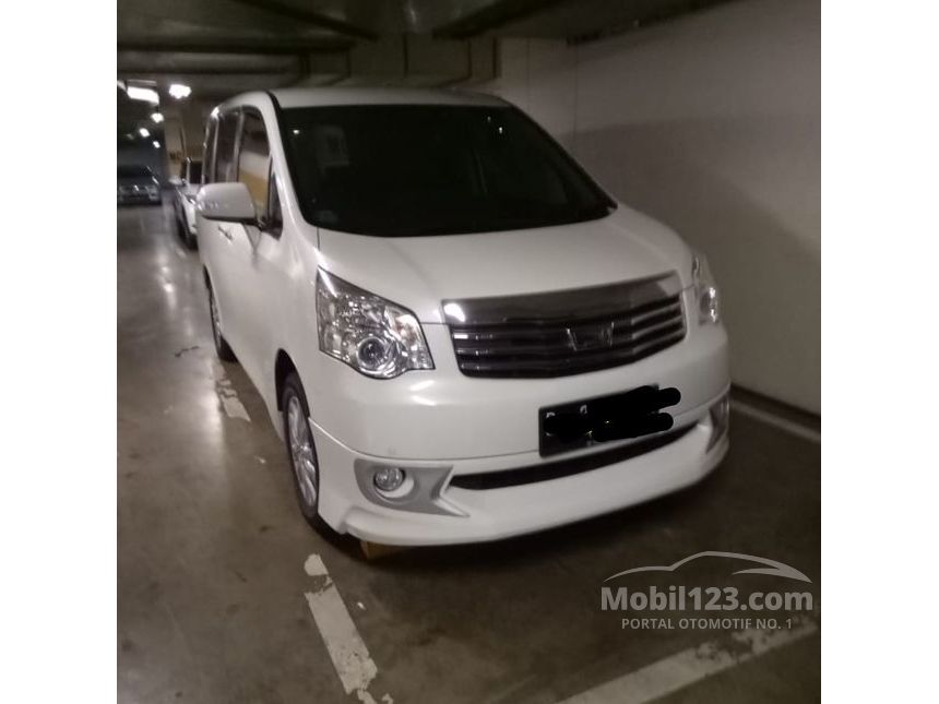 Jual Mobil Toyota NAV1 2017 V Limited 2.0 di DKI Jakarta 