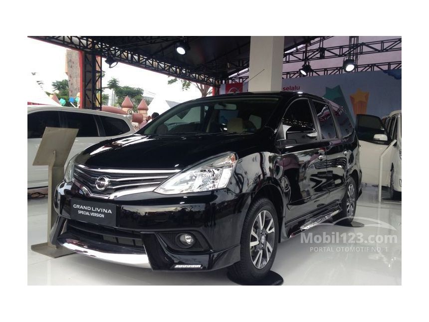 Jual Mobil Nissan Grand Livina 2018 SV 1.5 di Jawa Tengah 