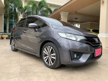 2016 Honda Jazz 1.5 (ปี 14-18) SV i-VTEC Hatchback AT