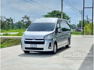 2020 Toyota Commuter 2.8 Van
