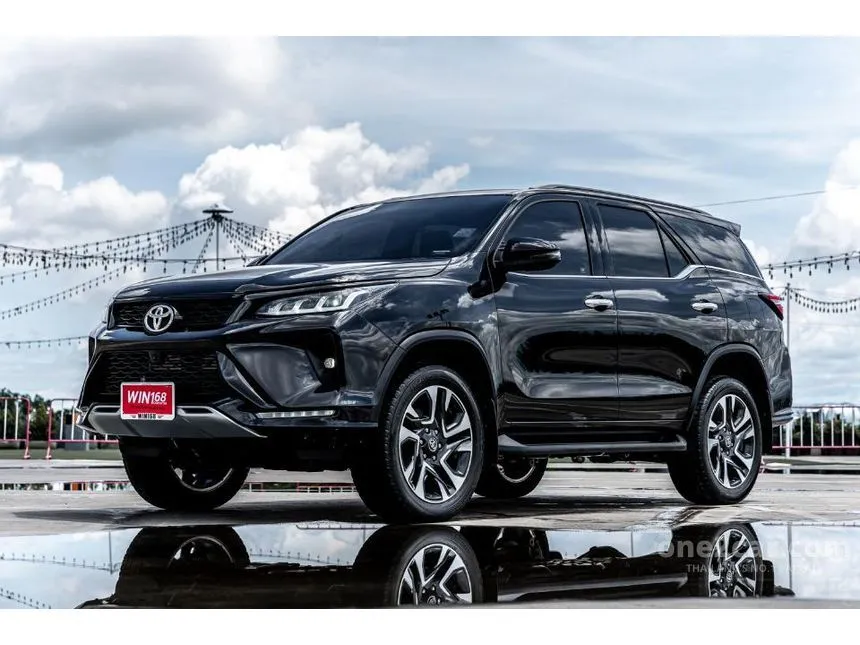2021 Toyota Fortuner Legender SUV