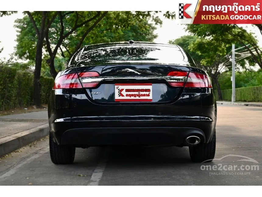 2012 Jaguar XF Sedan