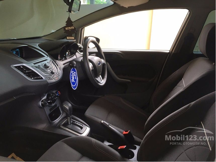2014 Ford Fiesta Trend Hatchback