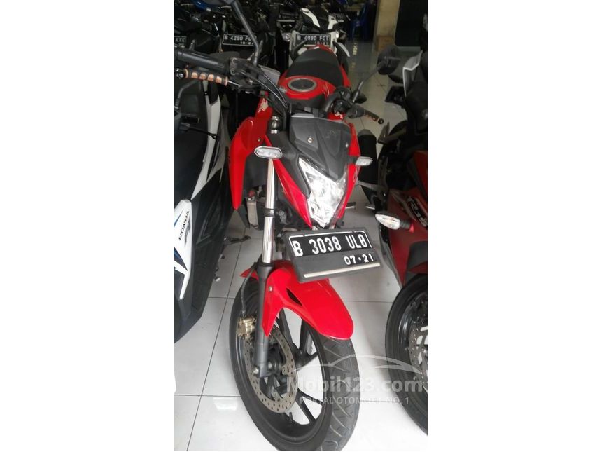 Jual Motor Honda CB 2016 150 Manual 0.2 di Jawa Barat Manual Others
