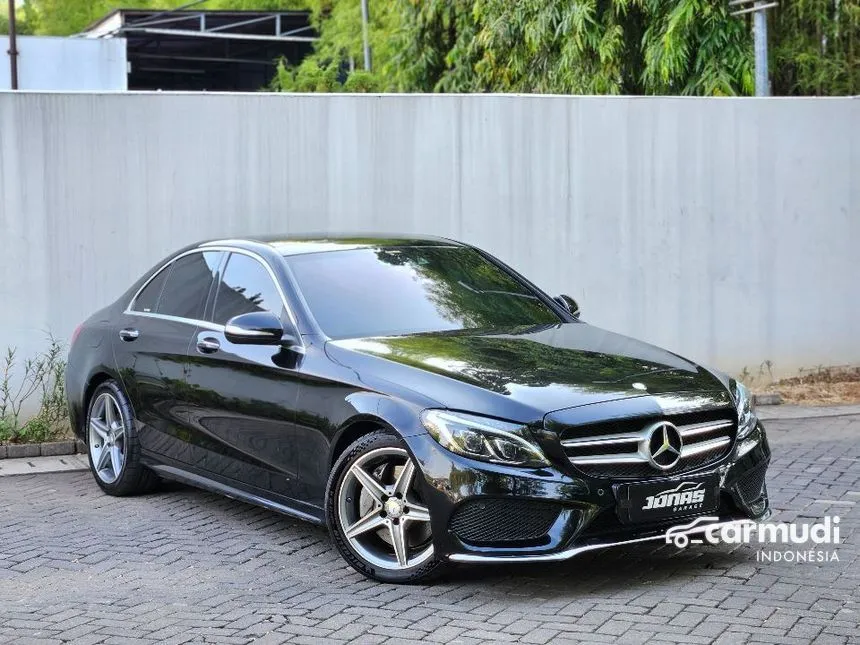 2015 Mercedes-Benz C250 AMG Sedan