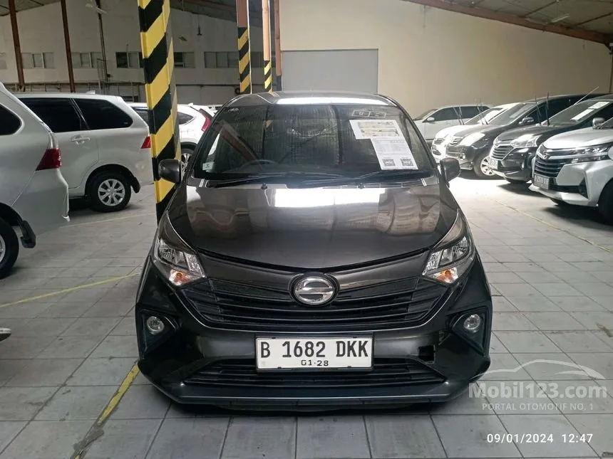 Jual Mobil Daihatsu Sigra 2022 X 1.2 di Banten Automatic MPV Abu