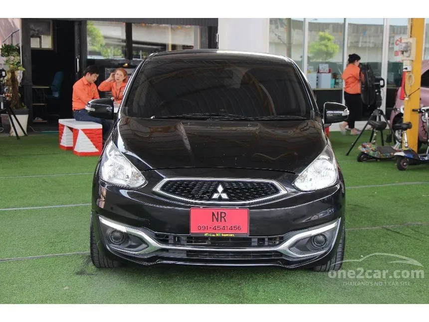 2019 Mitsubishi MIRAGE GLX Hatchback