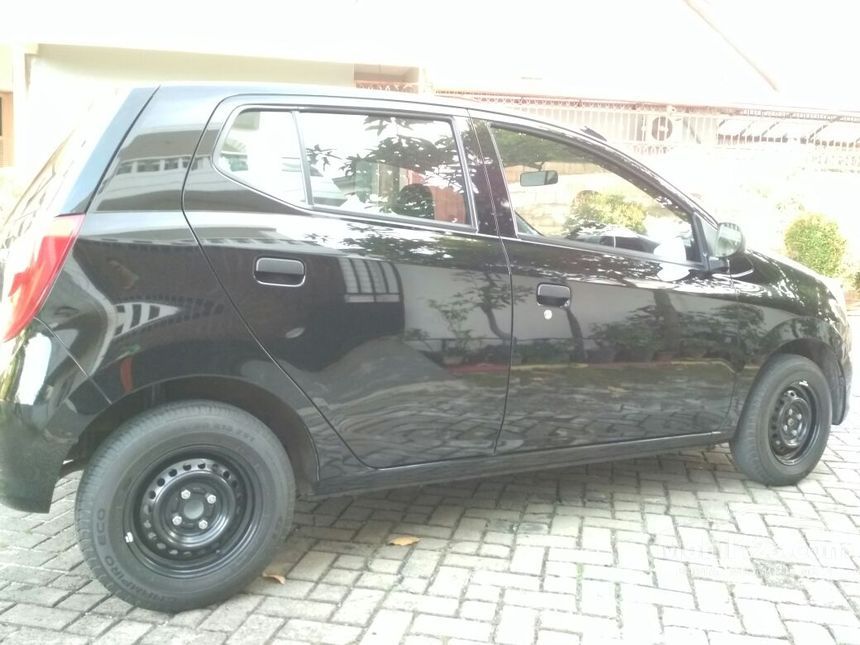 2015 Daihatsu Ayla D Hatchback