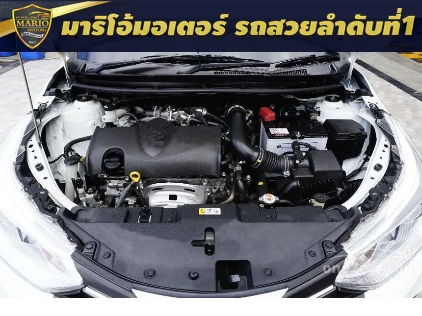 2021 Toyota YARIS Entry Hatchback