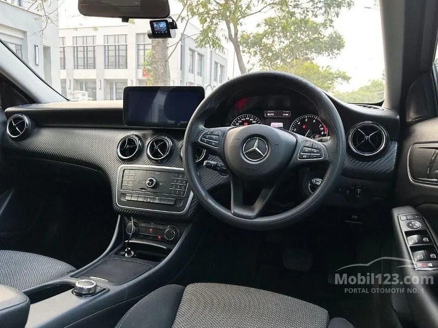 2016 Mercedes-Benz GLA200 SUV