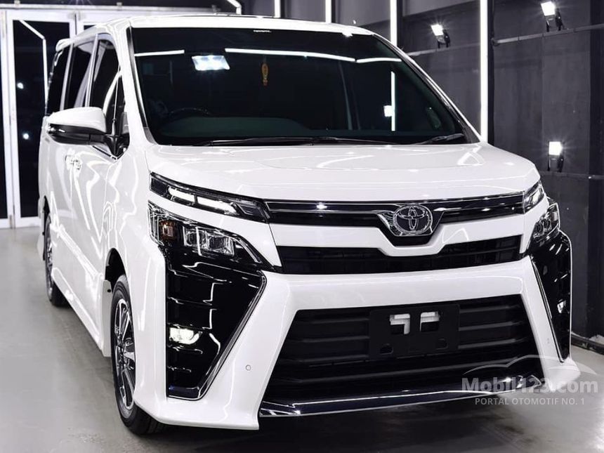 Jual Mobil  Toyota  Voxy  2021  2 0 di DKI Jakarta Automatic 