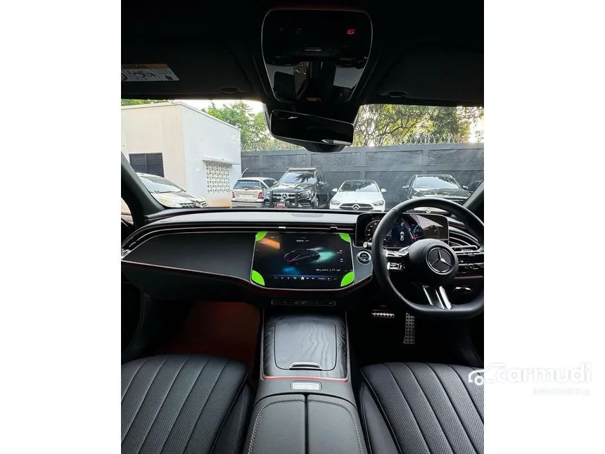 2025 Mercedes-Benz E300 AMG Line Sedan