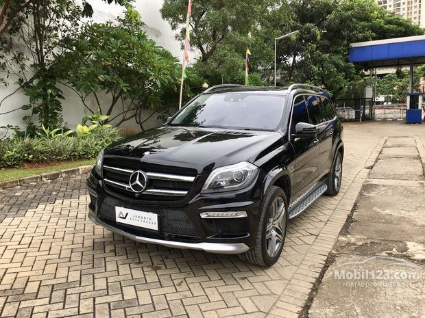 Mercedes-Benz GL-Class Mobil bekas dijual di Dki-jakarta Mercedes-Benz GL-Class Mobil bekas dijual di Dki-jakarta