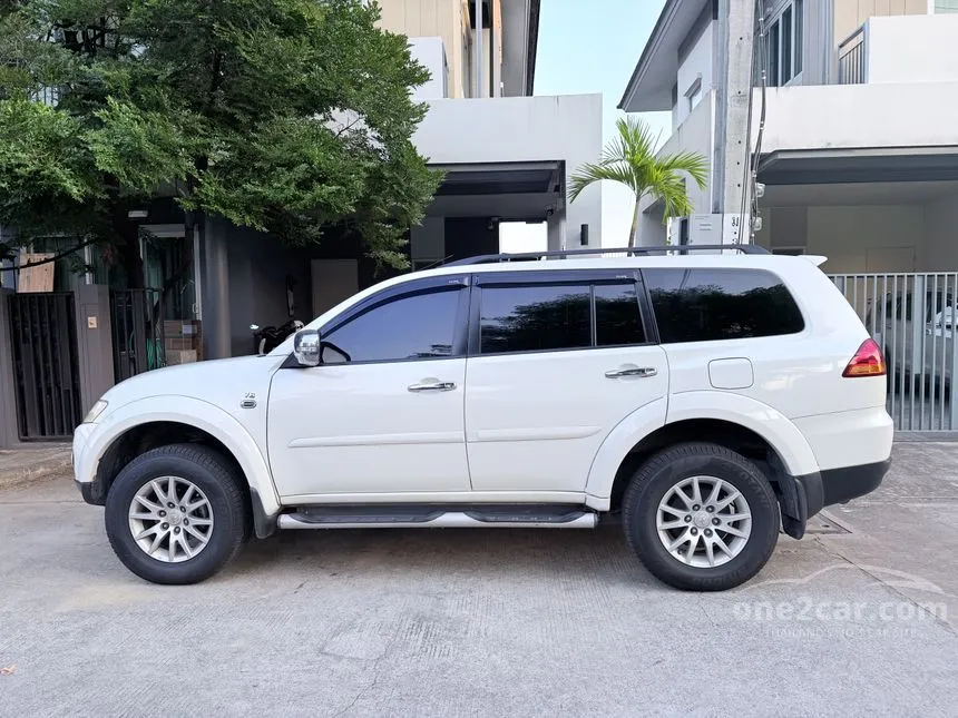 2014 Mitsubishi PAJERO SPORT GT SUV