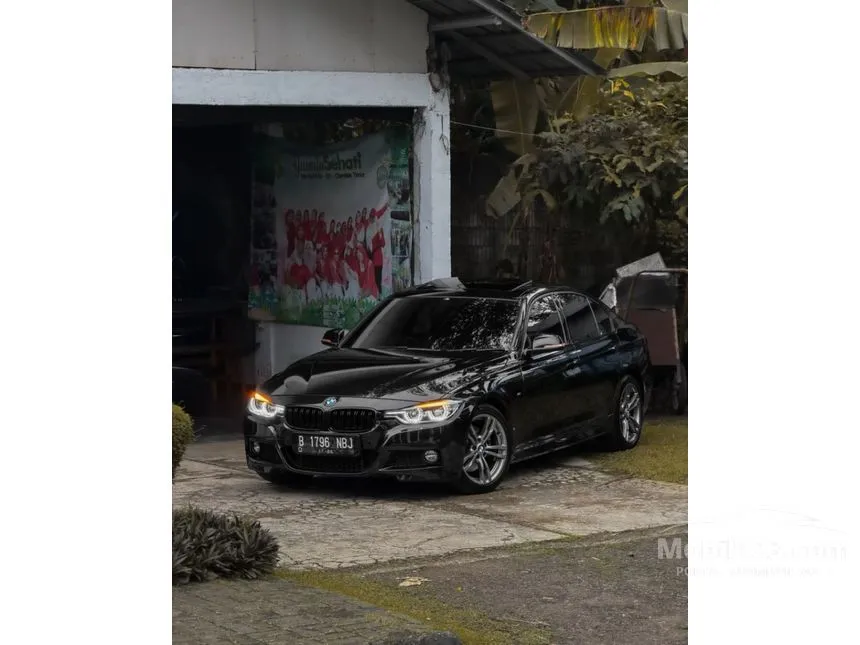 2018 BMW 330i M Sport Sedan