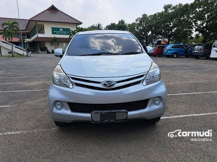 2014 Daihatsu Xenia X STD MPV