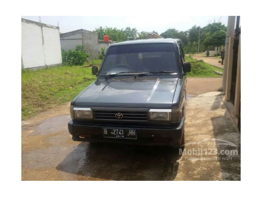 1993 Toyota Kijang MPV Minivans