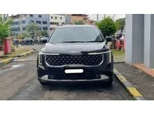 2024 KIA Grand Carnival 2.2 Premiere MPV hitam 7 seater km 32 ribuan