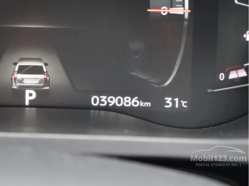 2023 Mitsubishi Pajero Sport Dakar 4x2 SUV