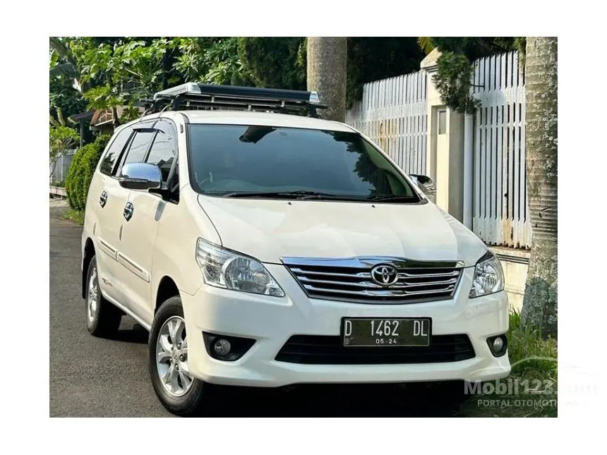 Jual Mobil Toyota Kijang Innova 2013 G 2.0 di Jawa Barat Manual MPV Putih Rp 175.000.000