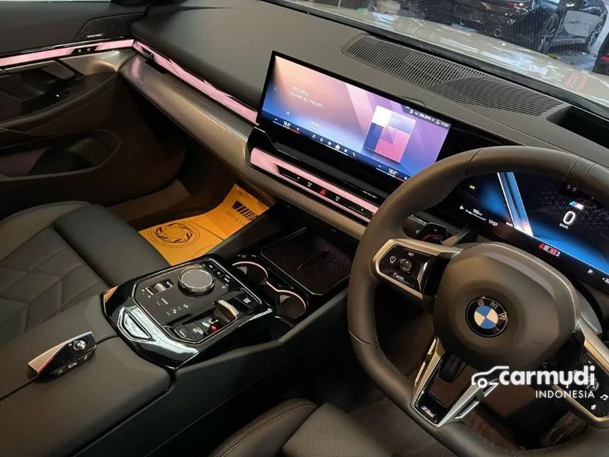 2024 BMW 520i M Sport Sedan