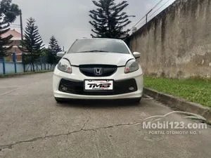2015 Honda Brio 1.2 E Hatchback