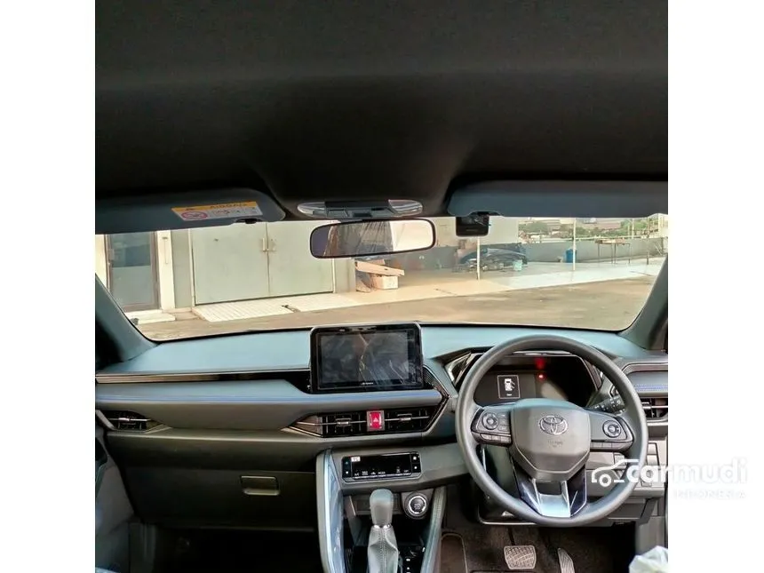 2025 Toyota Yaris Cross S HV with GR Parts Aero Pkg SUV
