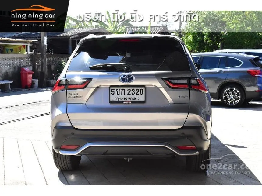 2023 Toyota Yaris Cross HEV Premium Luxury SUV