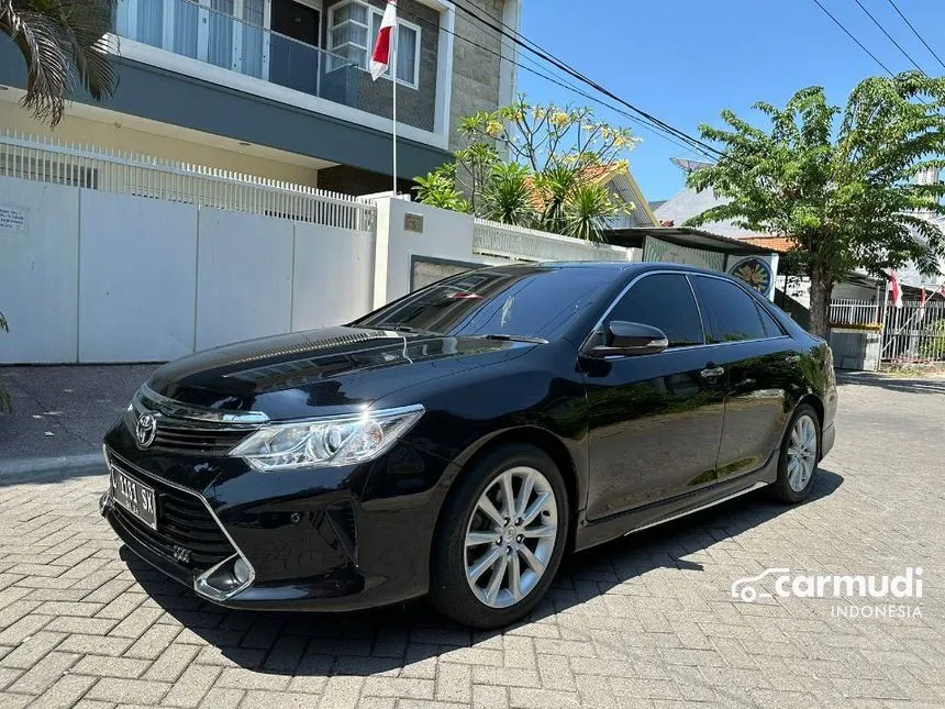 2016 Toyota Camry V Sedan