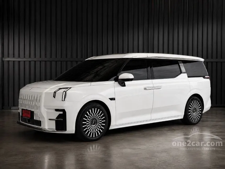 2025 ZEEKR 009 Flagship Van