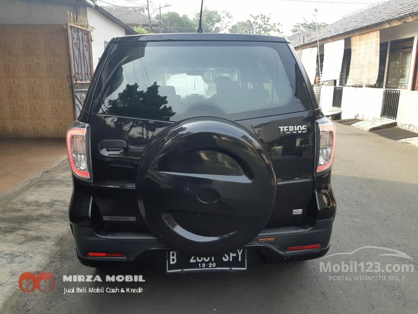 Jual Mobil Daihatsu Terios 2015 EXTRA X 1.5 di Jawa Barat Manual SUV
