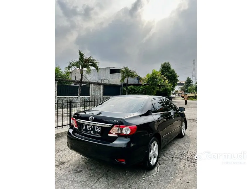 2010 Toyota Corolla Altis G Sedan