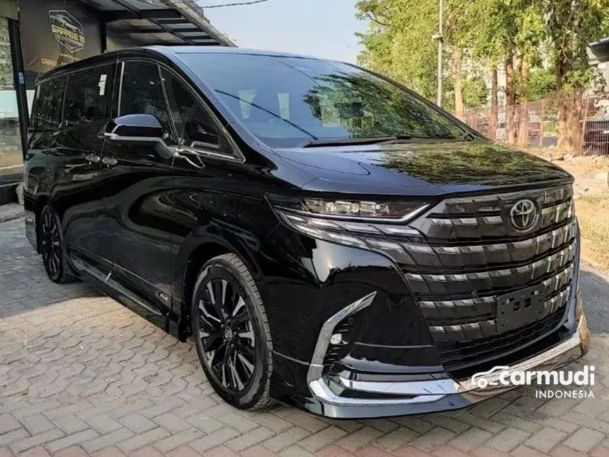 2024 Toyota Alphard HEV MPV