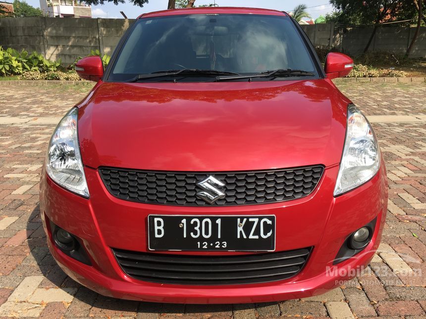 Jual Mobil  Suzuki Swift  2013 GX 1 4 di Jawa Barat 